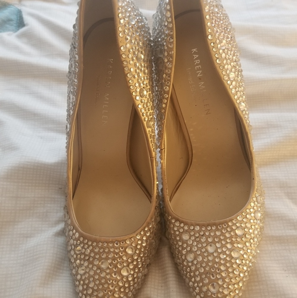 Bridal/Normal wear 👠 - Picture 1 of 5